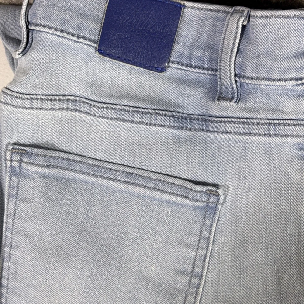 Mugsy Jeans doesn fit